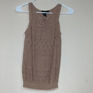Rampage women’s crochet sleeveless top Size M